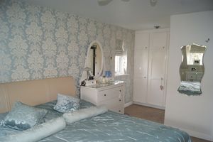 Bedroom- click for photo gallery